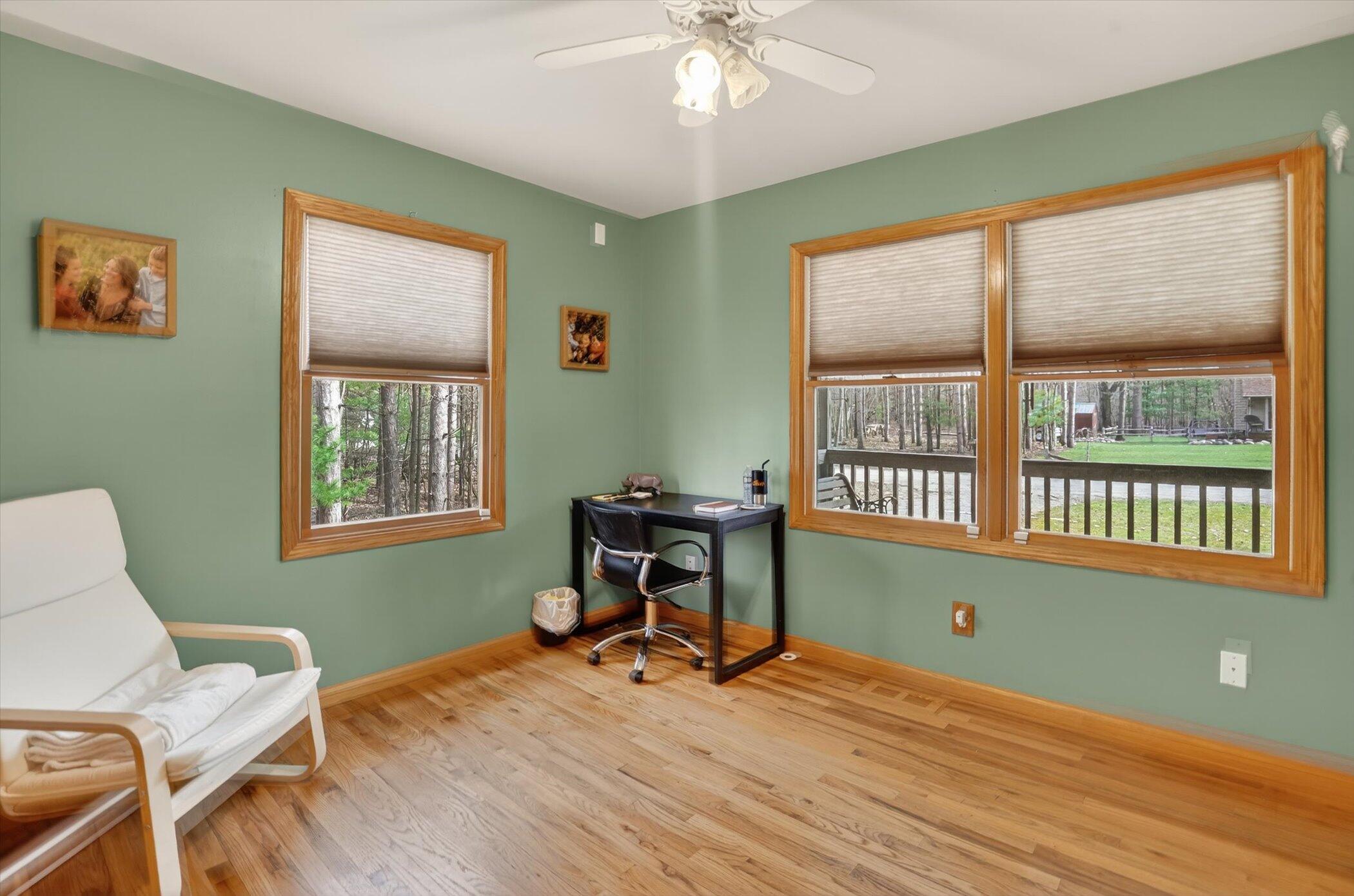 11531 Rutan Circle Jerome, MI 49249 - Photo 26 of 56 26-11531 Rutan Cir Jerome-Windowstill