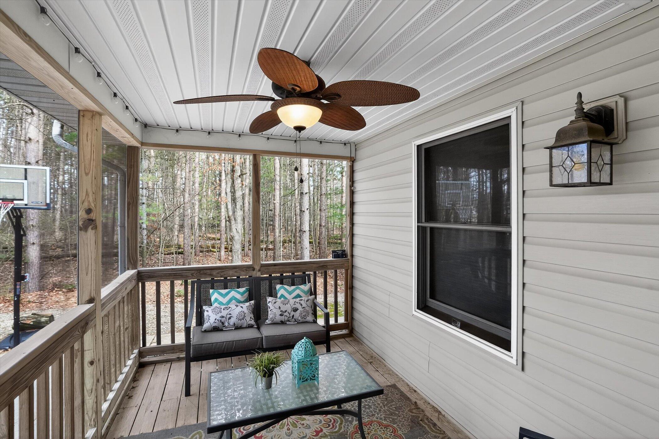 11531 Rutan Circle Jerome, MI 49249 - Photo 34 of 56 36-11531 Rutan Cir Jerome-Windowstill