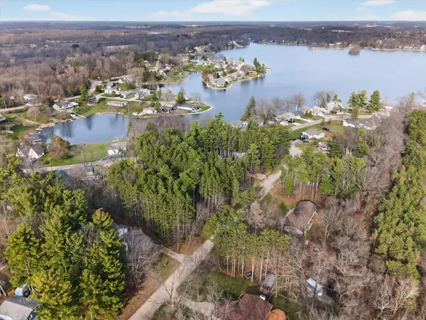 $314,900 | 11531 Rutan Circle, Jerome, MI 49249