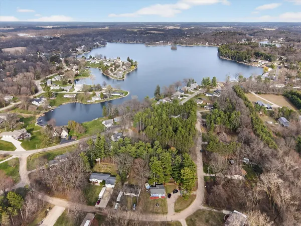 $314,900 | 11531 Rutan Circle, Jerome, MI 49249