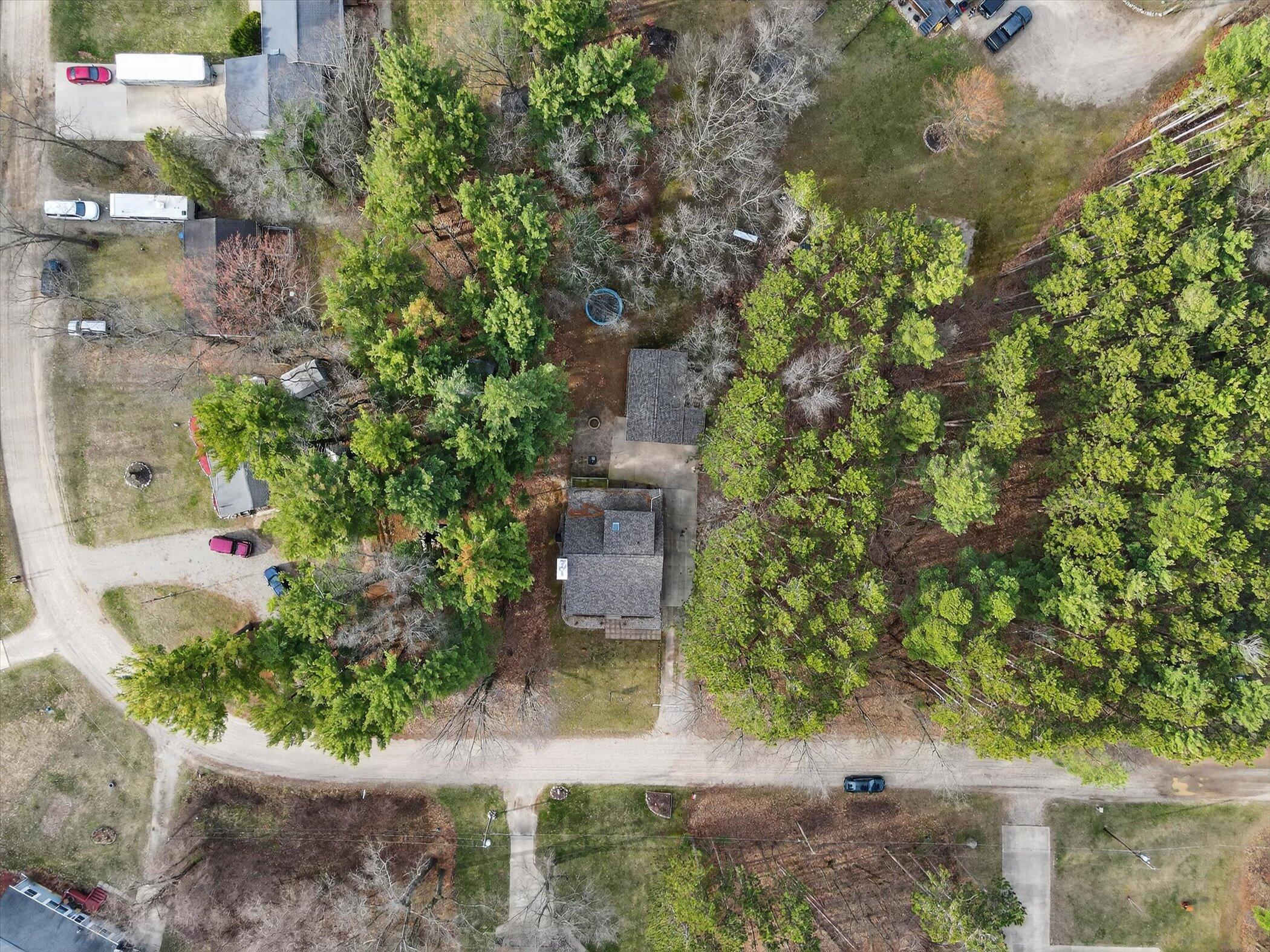 11531 Rutan Circle Jerome, MI 49249 - Photo 48 of 56 51-11531 Rutan Cir Jerome-Windowstill