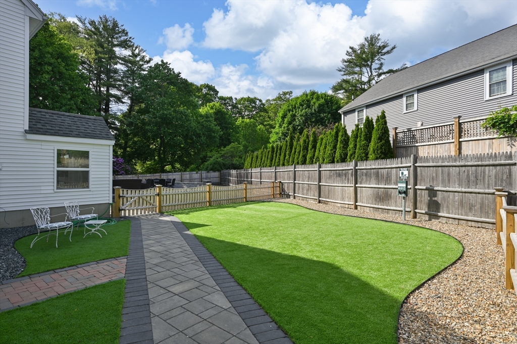 32 Iverson Road Beverly, MA 01915 - Photo 8 of 37 Gallery Image 8