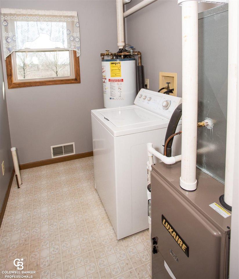14081 Tubspring Road Allenton, MI 48002 - Photo 33 of 41 50069338-32.JPG