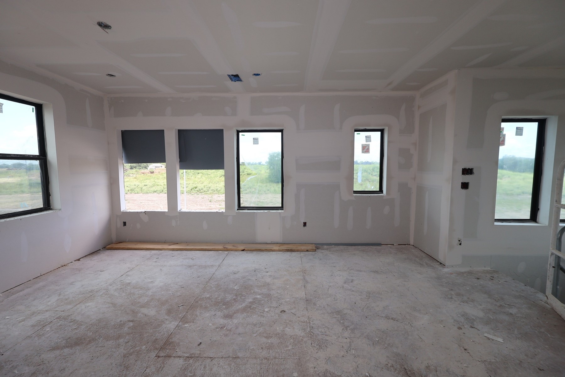 2706 Cottage Pk Drive Rosharon, TX 77583 - Photo 7 of 24