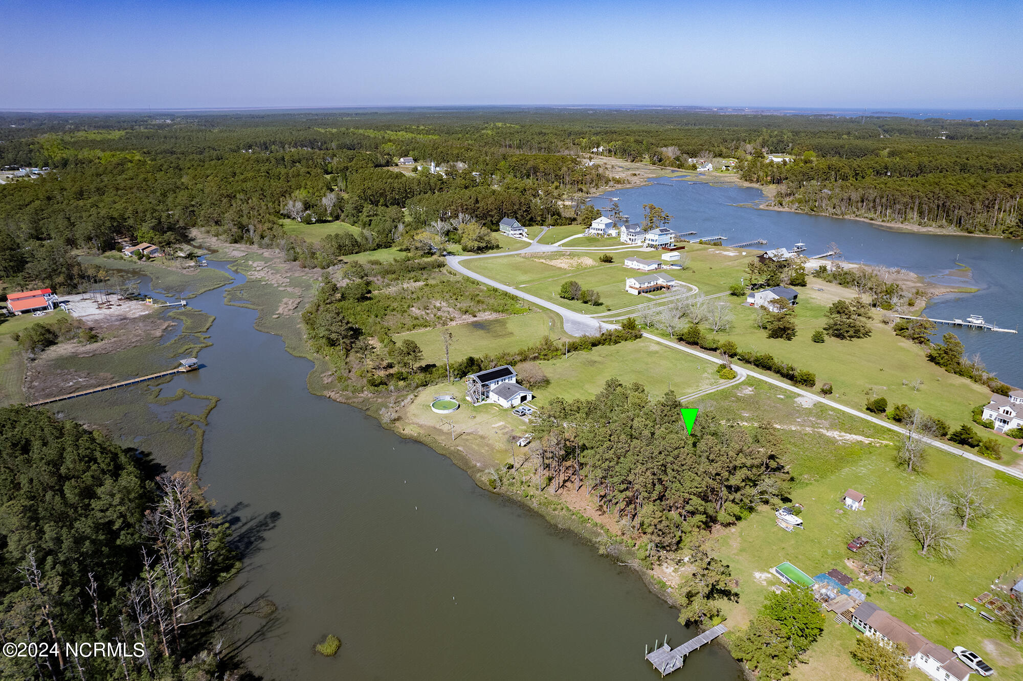256 Landing Road Beaufort, NC 28516 - Photo 12 of 14 DJI_0801