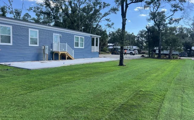 $359,000 | 1809 Northeast Pine Avenue, Steinhatchee, FL 32359