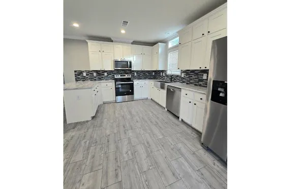 $349,000 | 1809 Northeast Pine Avenue, Steinhatchee, FL 32359