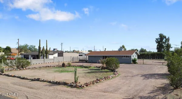 a view of a house with entertaining space