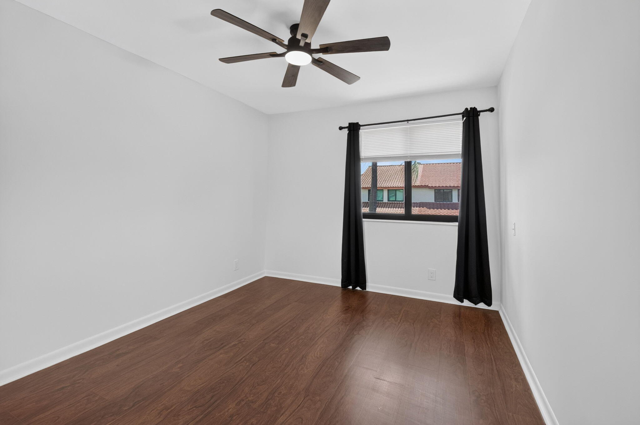 21661 Casa Monte Court Boca Raton, FL 33433 - Photo 29 of 31 3rd Bedroom
