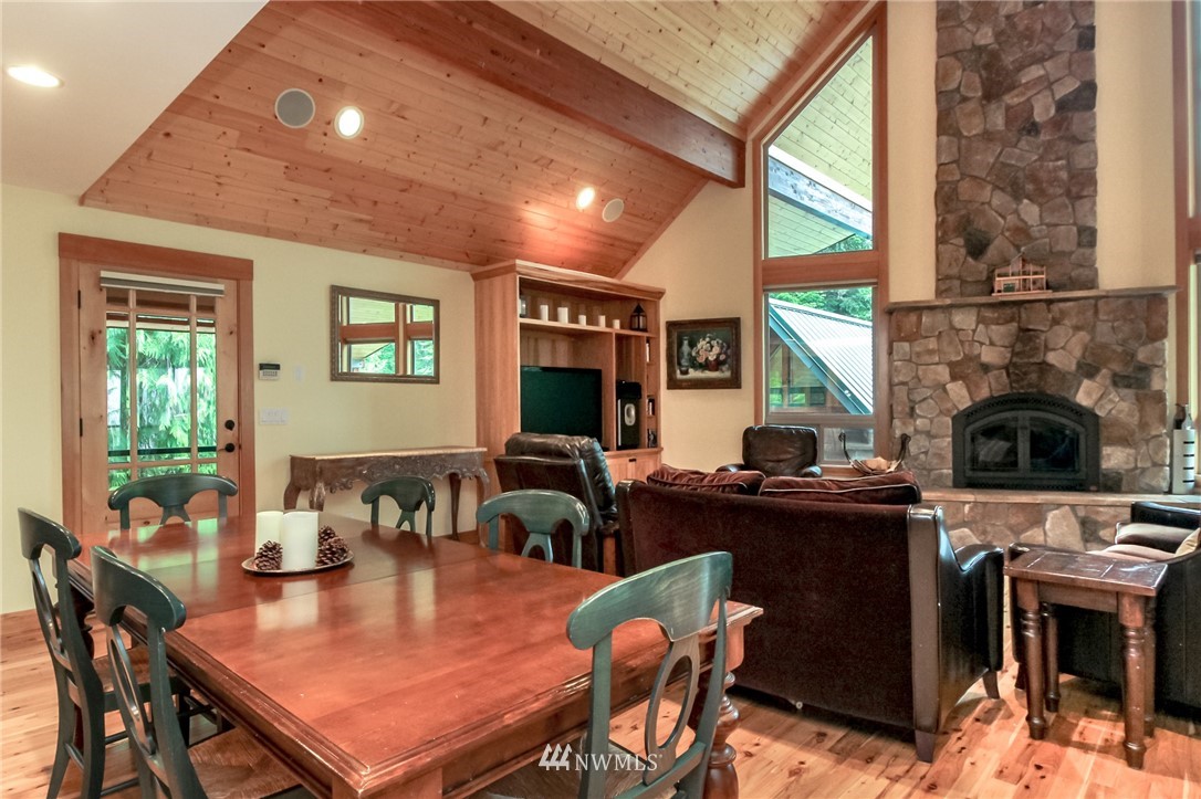 3201 Via Kachess Road Easton, WA 98925 - Photo 4 of 25 Gallery Image 4