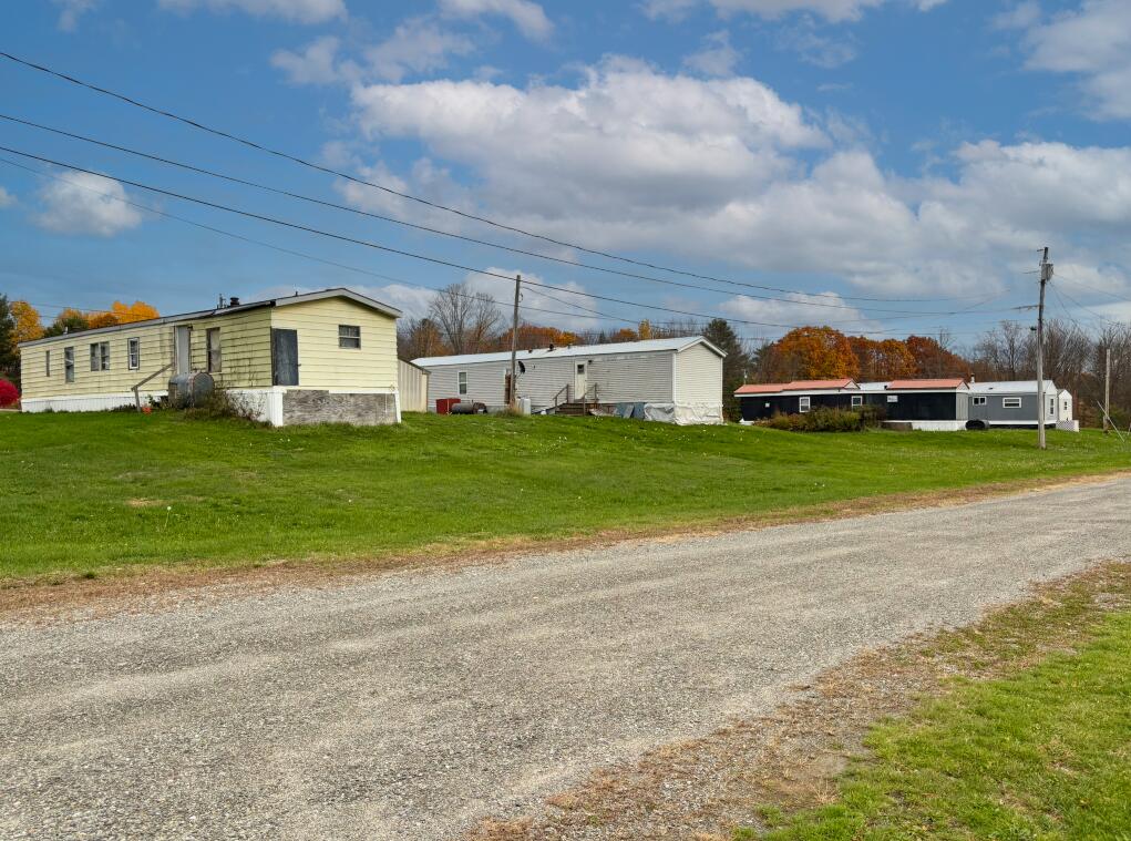 714 Hinckley Road Clinton, ME 04927 - Photo 6 of 9 6