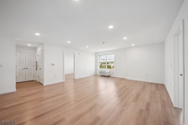 369 18th Avenue, Unit 301 Newark, NJ 07108 - Photo 2 of 17