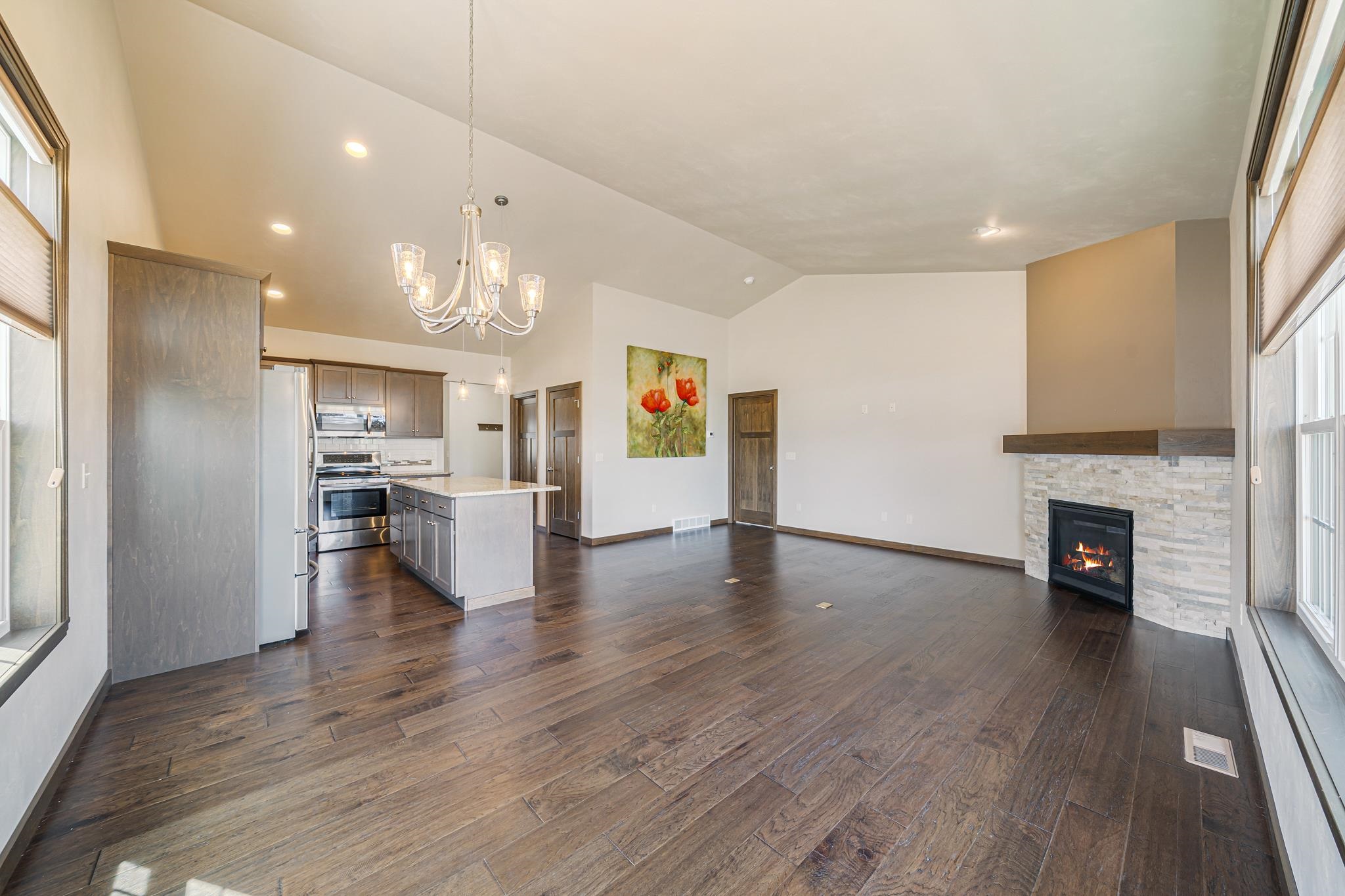 3758 North Wayside Lane Appleton, WI 54913 - Photo 13 of 40