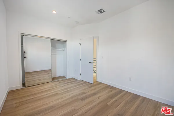 $3,574 | 11443 1/2 Hatteras Street, North Hollywood, CA 91601