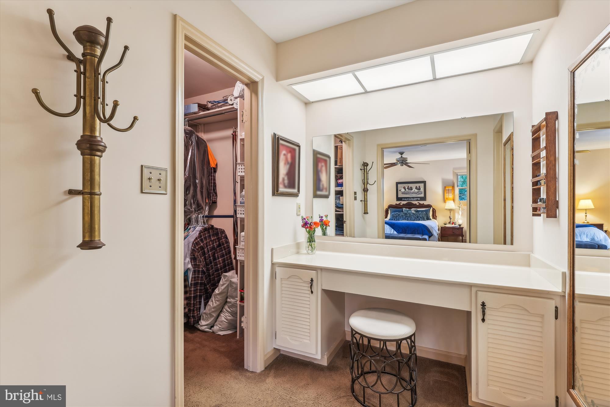 4526 Gilbertson Road Fairfax, VA 22032 - Photo 26 of 51 Vanity/Dressing area and walk-in closet.