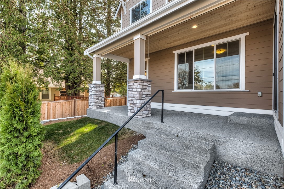 17610 115th Place Southeast, Unit 17 Renton, WA 98055 - Photo 5 of 25 Gallery Image 5