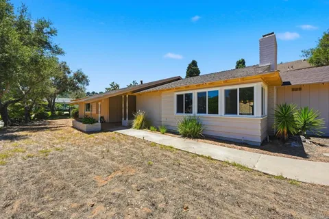 $778,747 | 2837 Carlton Way, Fallbrook, CA 92028