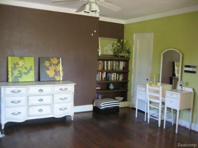 592 Cadieux Road Grosse Pointe, MI 48230 - Photo 14 of 22 Master Bedroom