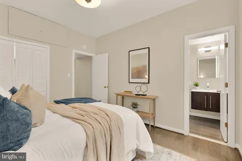 $740,000 | 2114 N Street Northwest, Unit 32, Washington, DC 20037