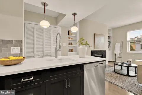 $740,000 | 2114 N Street Northwest, Unit 32, Washington, DC 20037