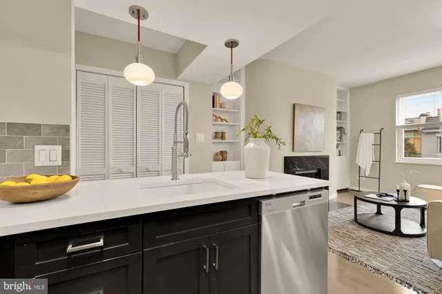 $740,000 | 2114 N Street Northwest, Unit 32, Washington, DC 20037