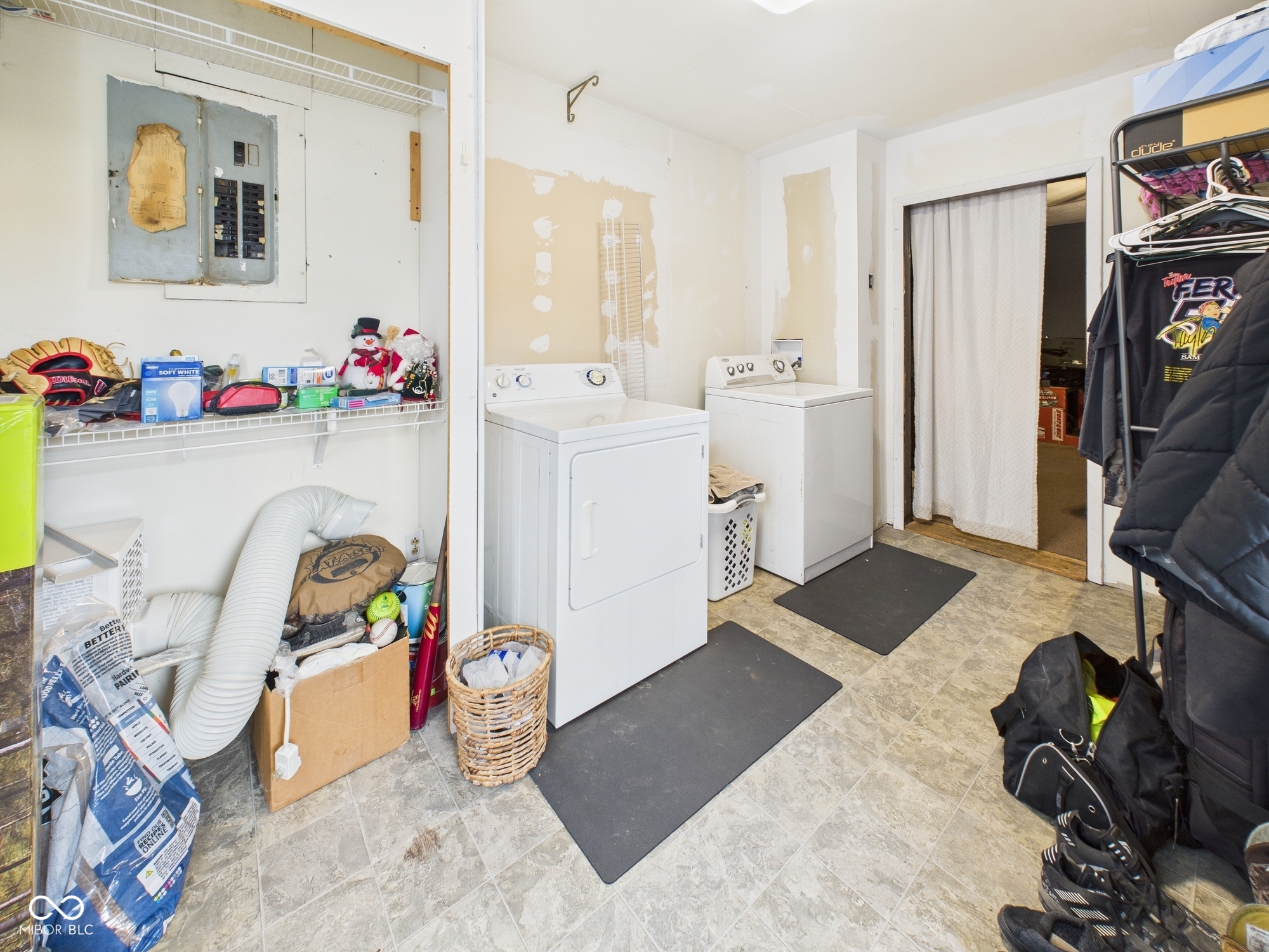 379 Locust Street Middletown, IN 47356 - Photo 18 of 29