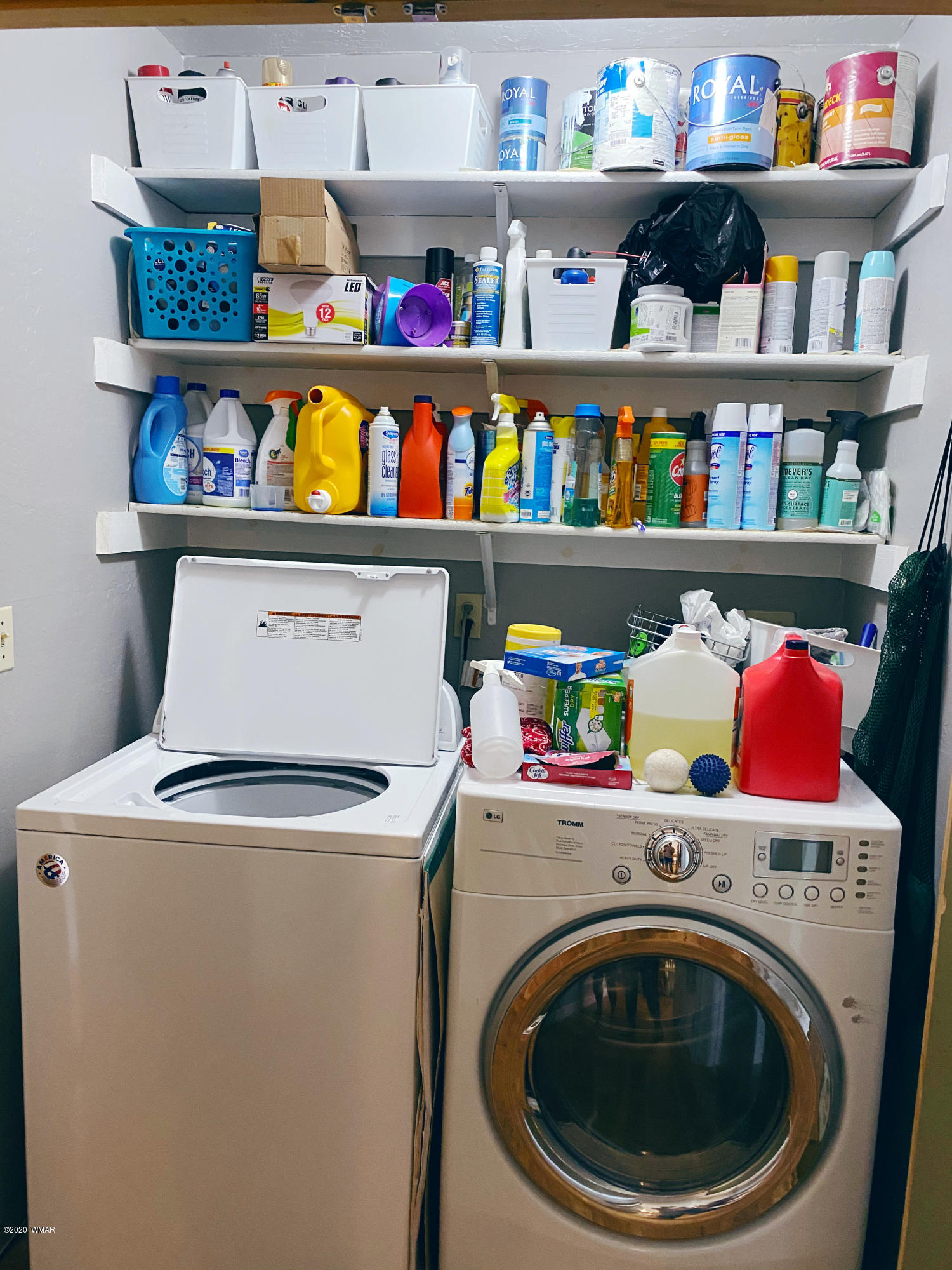 241 West Center Street Snowflake, AZ 85937 - Photo 20 of 25 a utility room with dryer and washer