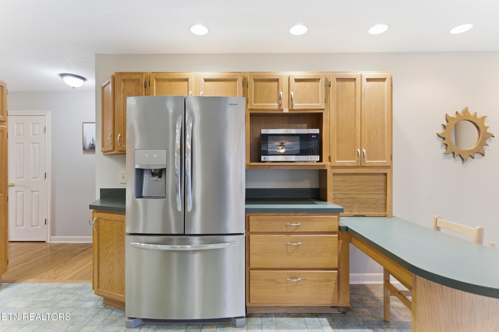 2217 East Emory Road Knoxville, TN 37938 - Photo 17 of 48