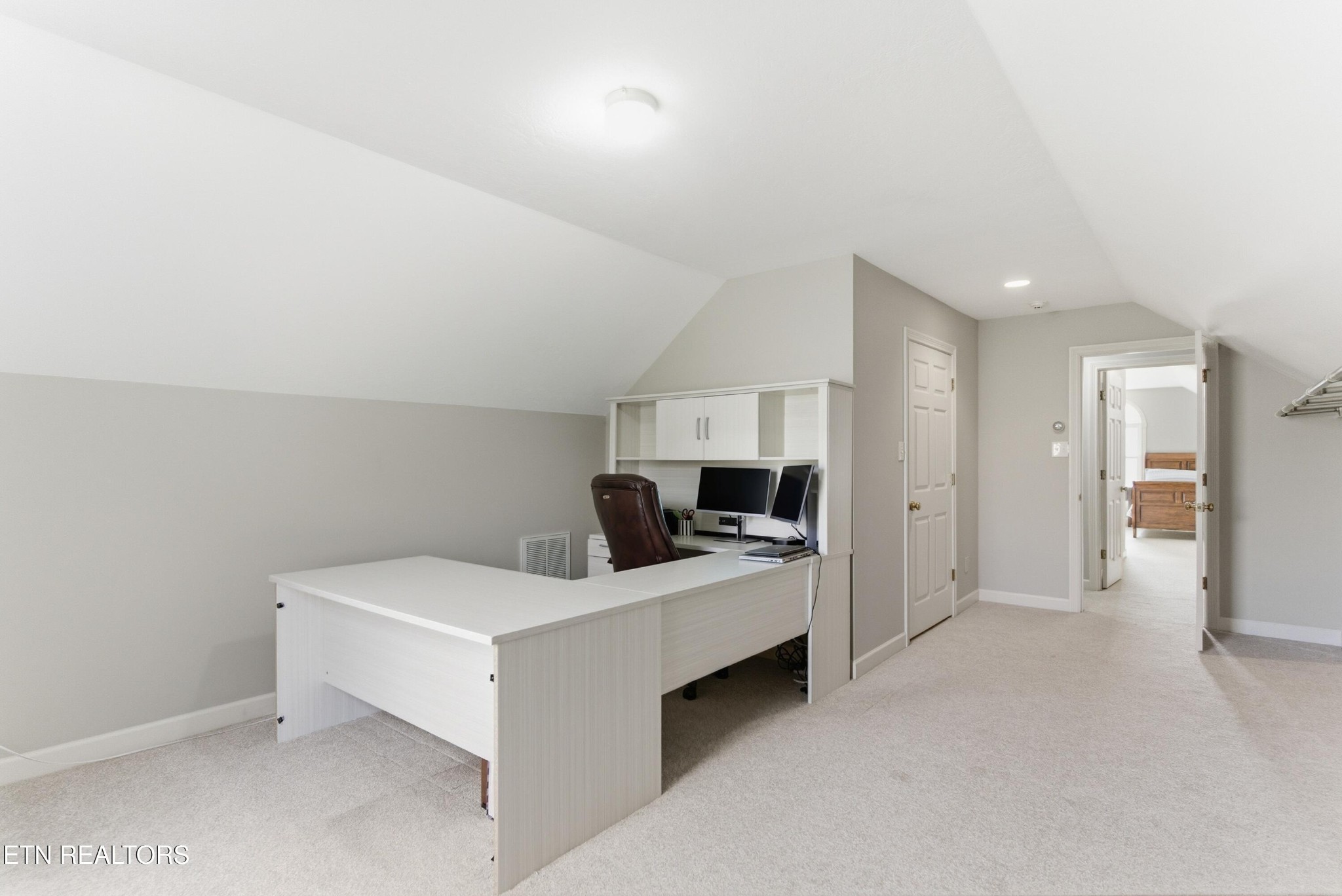 2217 East Emory Road Knoxville, TN 37938 - Photo 32 of 48