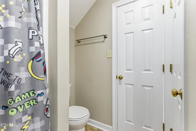 $599,900 | 2217 East Emory Road, Knoxville, TN 37938