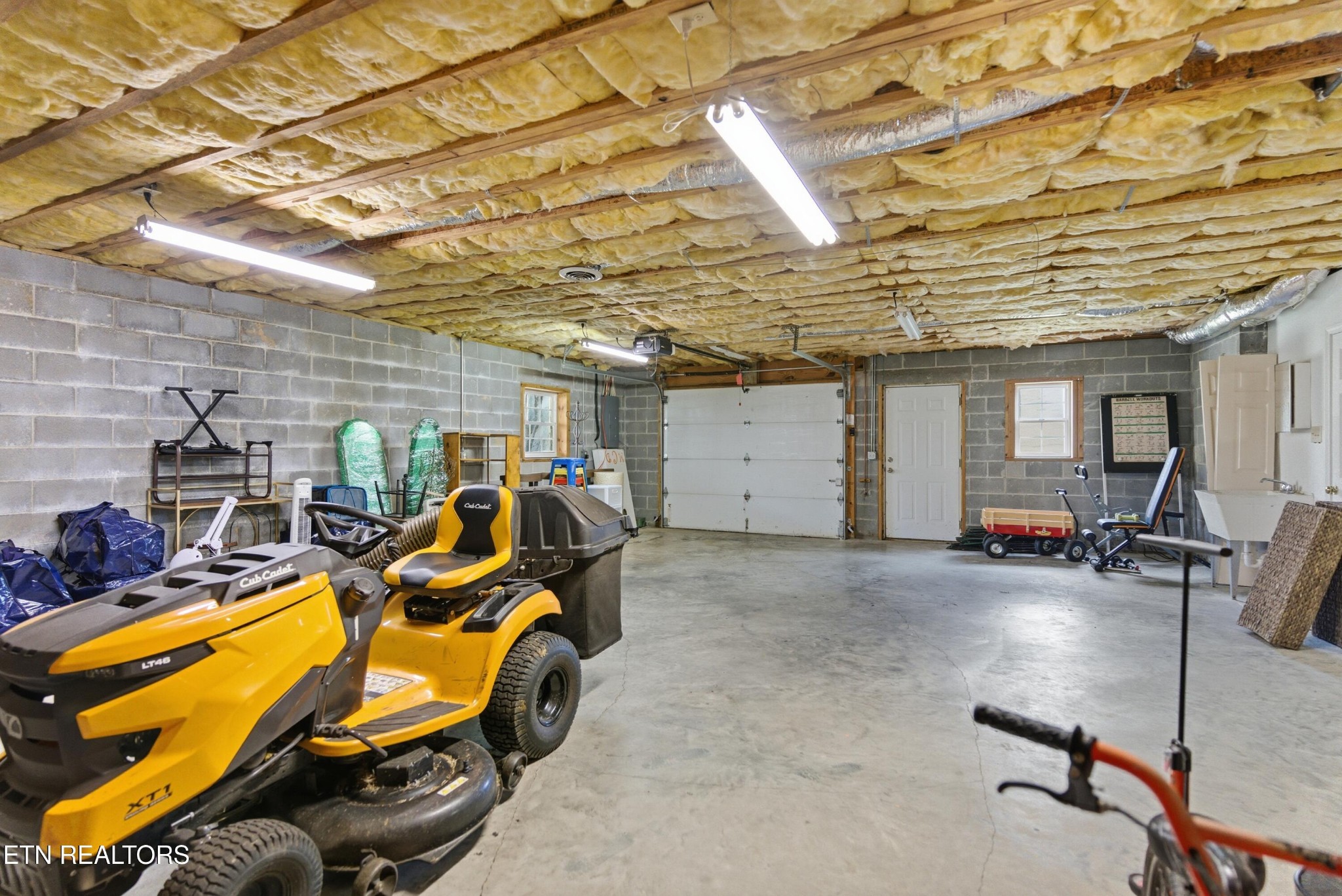 2217 East Emory Road Knoxville, TN 37938 - Photo 42 of 48