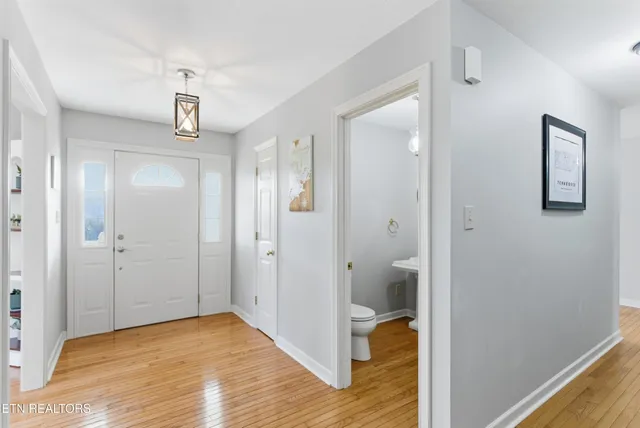 $599,900 | 2217 East Emory Road, Knoxville, TN 37938