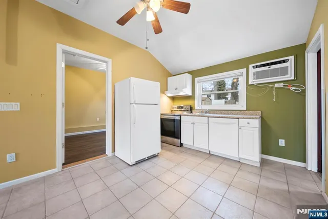 $765,000 | 601 Oakwood Drive, Northvale, NJ 07647