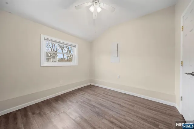 $765,000 | 601 Oakwood Drive, Northvale, NJ 07647