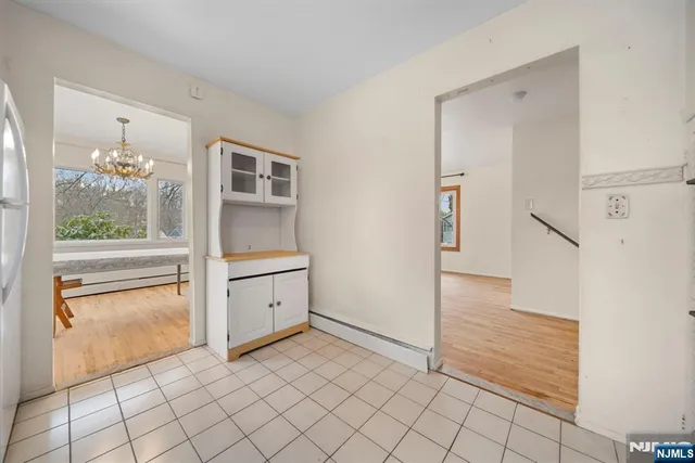 $765,000 | 601 Oakwood Drive, Northvale, NJ 07647