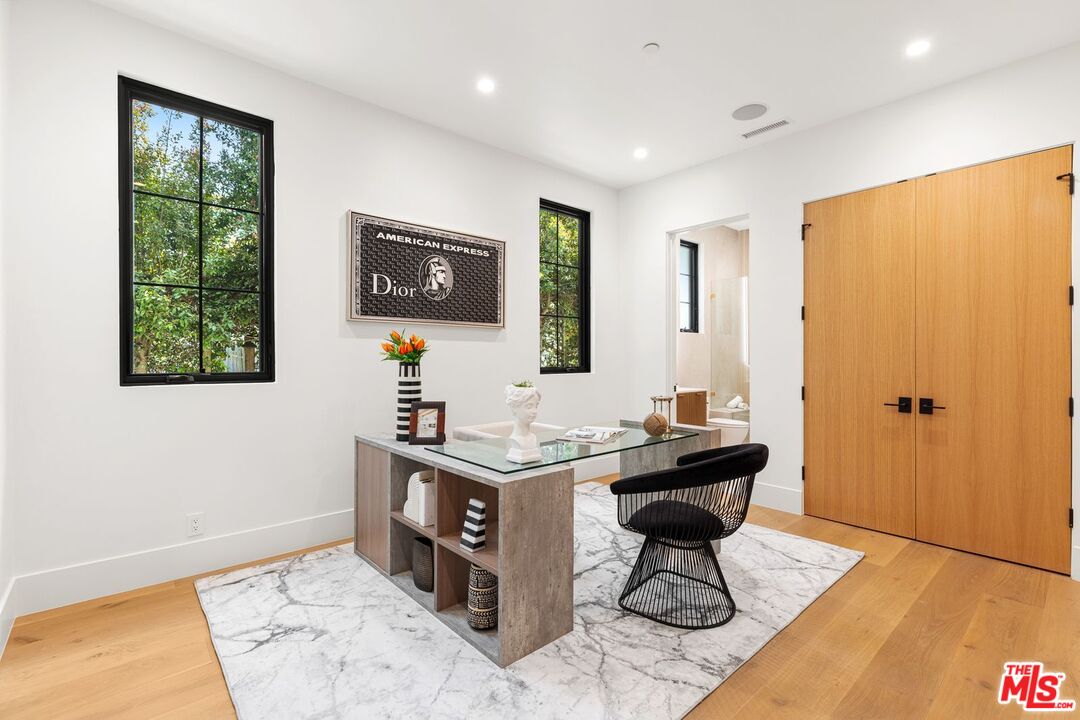 2565 Patricia Avenue Los Angeles, CA 90064 - Photo 18 of 55