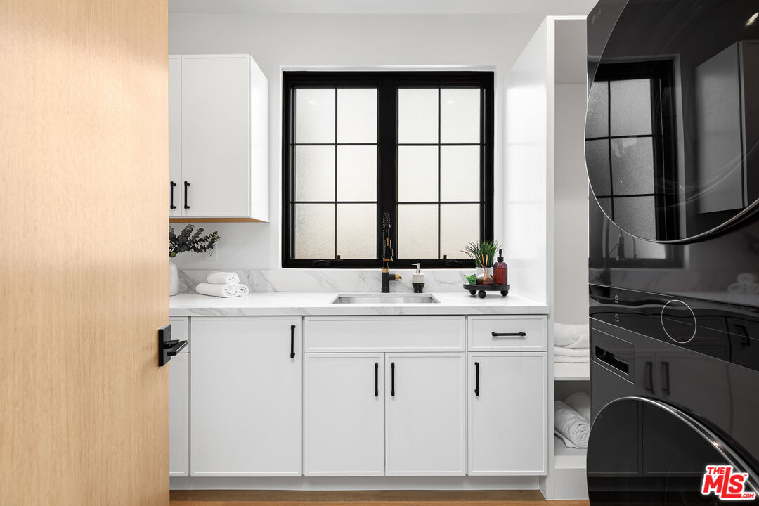 2565 Patricia Avenue Los Angeles, CA 90064 - Photo 31 of 55