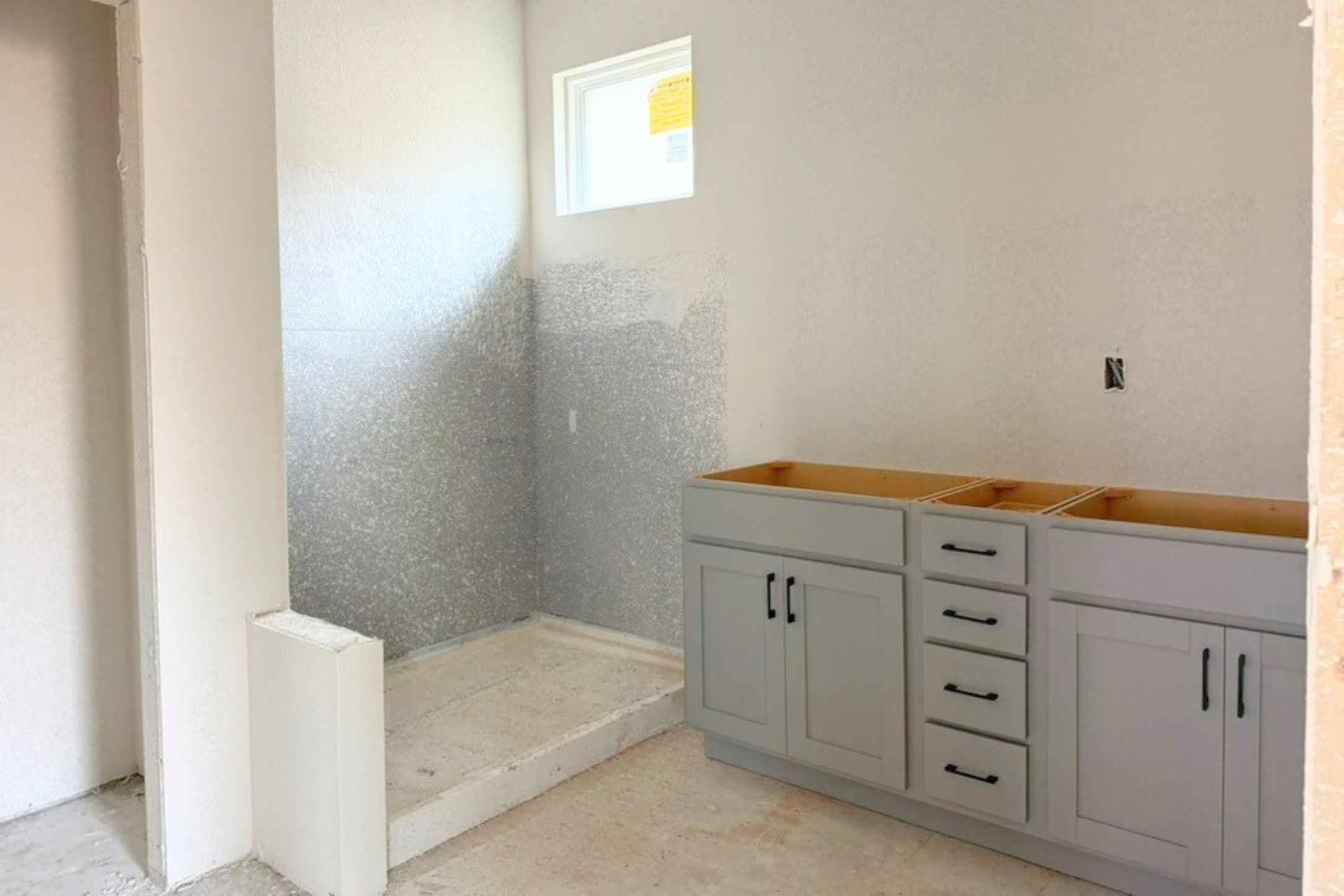 410 Raleigh Drive Georgetown, TX 78633 - Photo 5 of 40 Bathroom with vanity