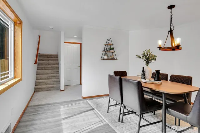 $529,950 | 9912 Holly Drive, Unit A, Everett, WA 98204