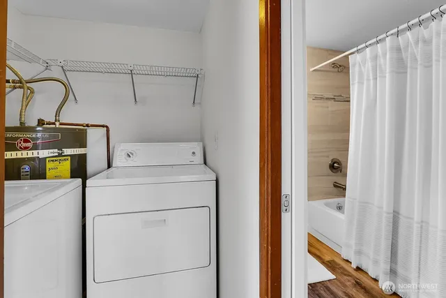 $529,950 | 9912 Holly Drive, Unit A, Everett, WA 98204