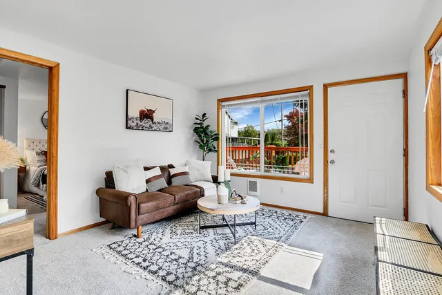 $529,950 | 9912 Holly Drive, Unit A, Everett, WA 98204