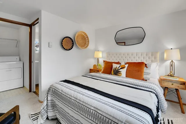 $529,950 | 9912 Holly Drive, Unit A, Everett, WA 98204