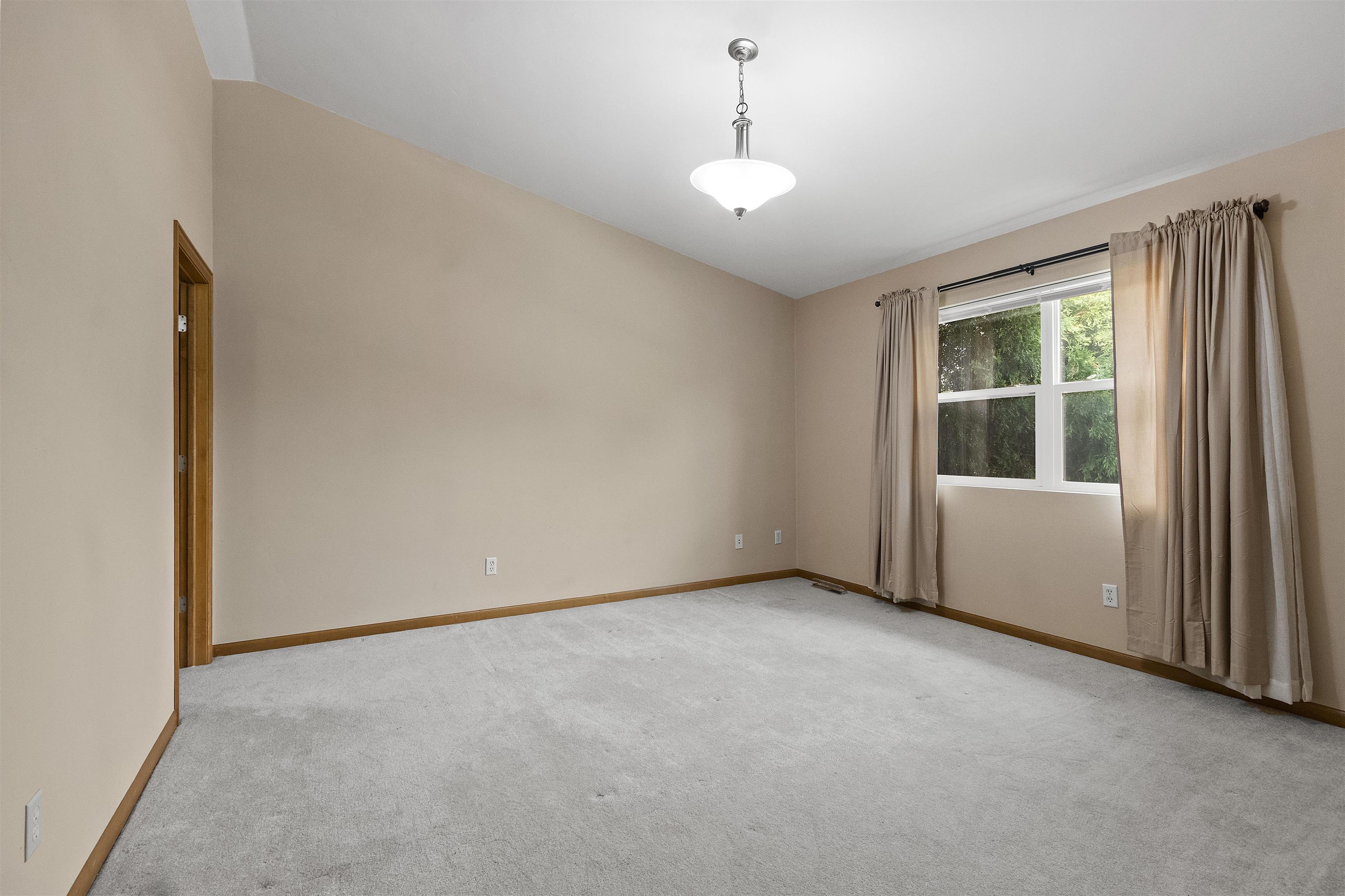854 Krause Road Green Bay, WI 54313 - Photo 14 of 50 Gallery Image 14