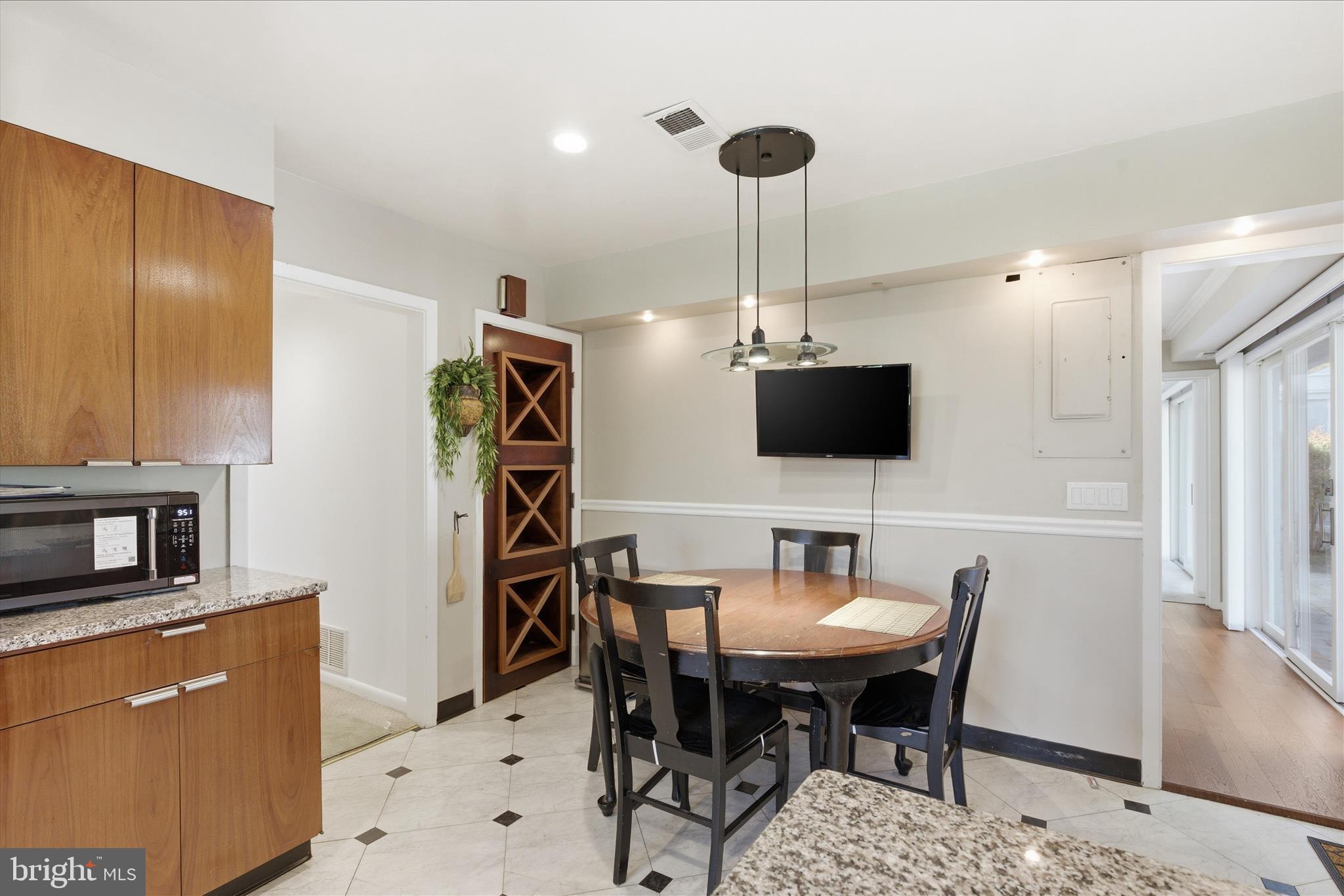 7920 Stevenson Road Pikesville, MD 21208 - Photo 18 of 40 Gallery Image 18