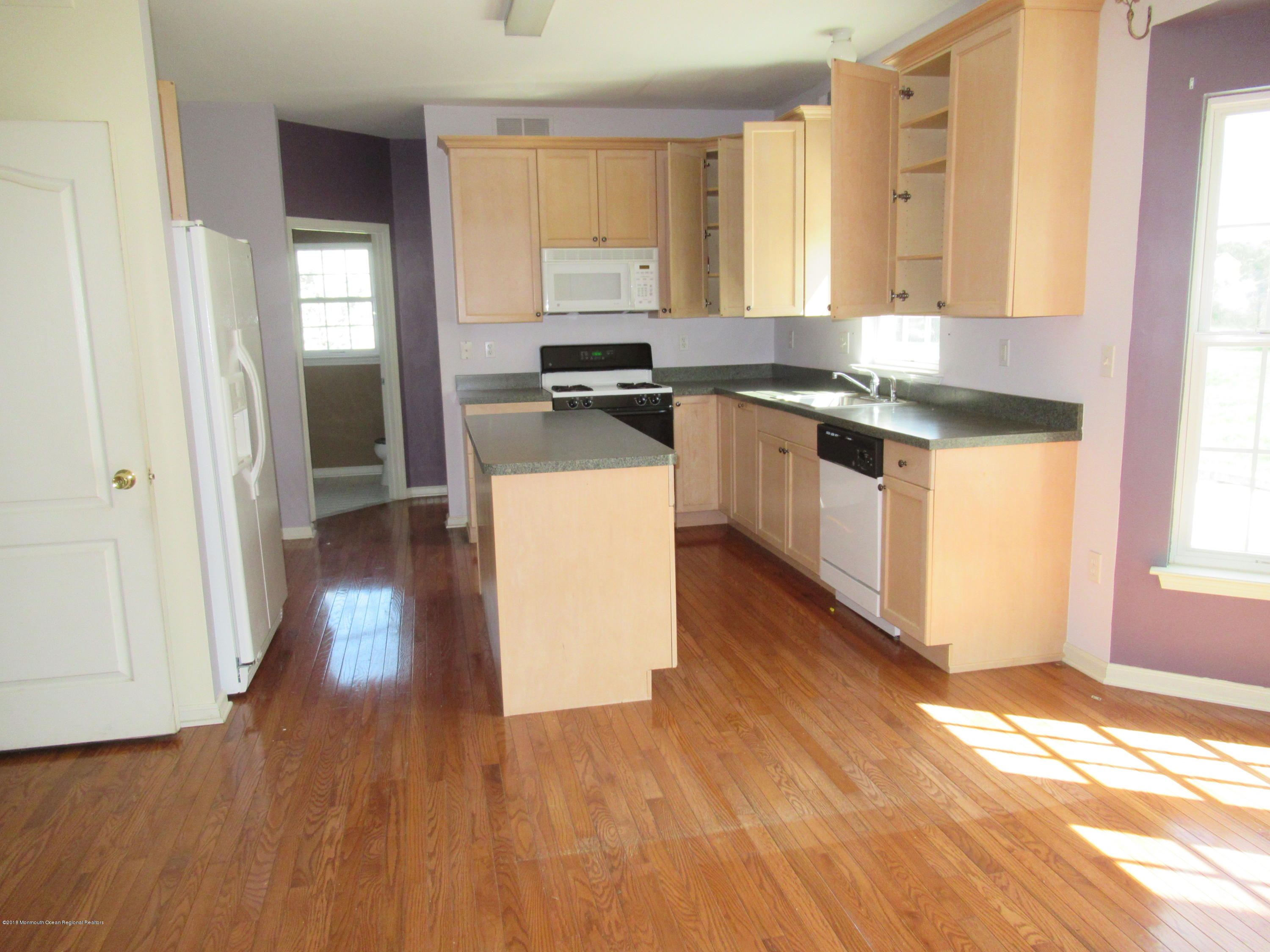 19 Cedar Knoll Road Jackson, NJ 08527 - Photo 3 of 16 IMG_0969