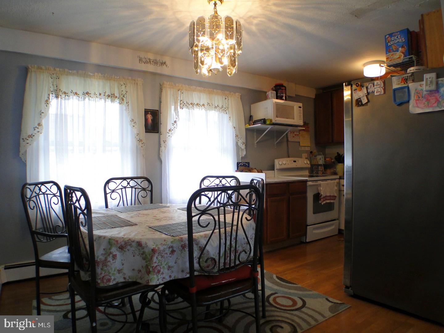 25 Islet Road Levittown, PA 19057 - Photo 9 of 25 Gallery Image 9