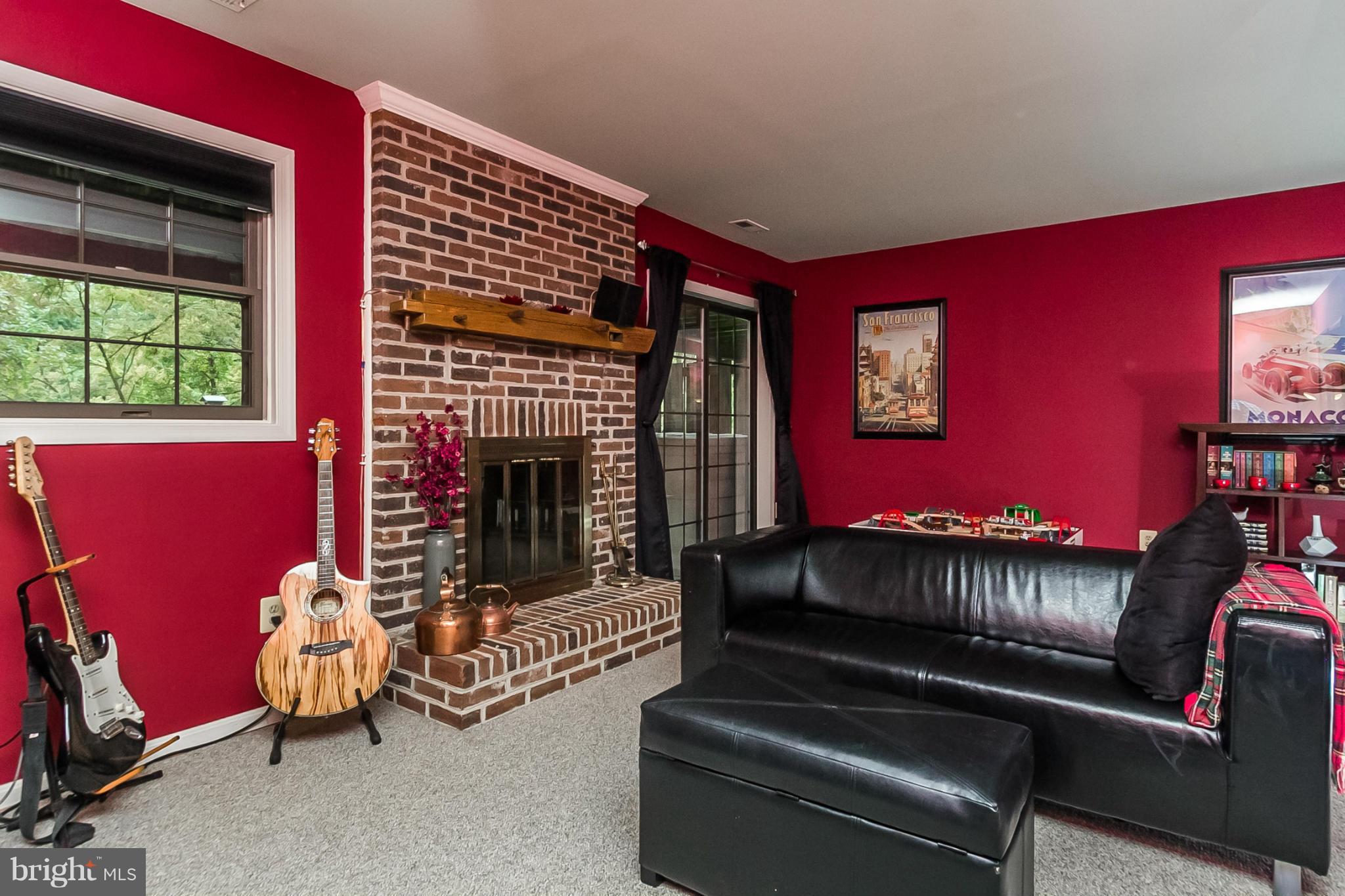 47 Rhodes Place Lutherville-Timonium, MD 21093 - Photo 22 of 28 Family Room
