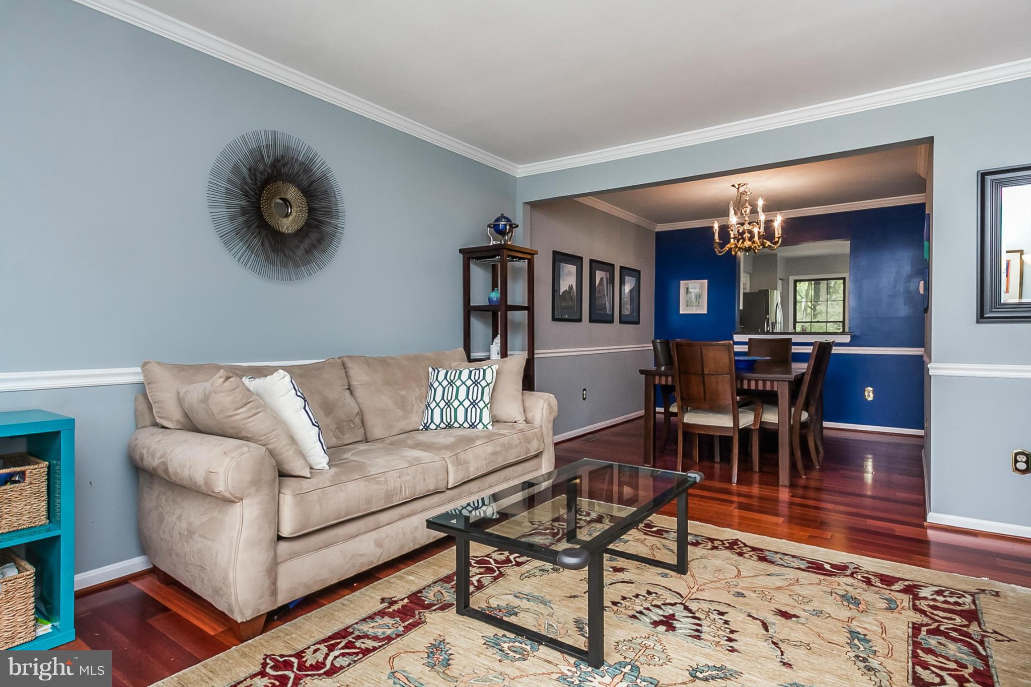 47 Rhodes Place Lutherville-Timonium, MD 21093 - Photo 5 of 28 Living Room