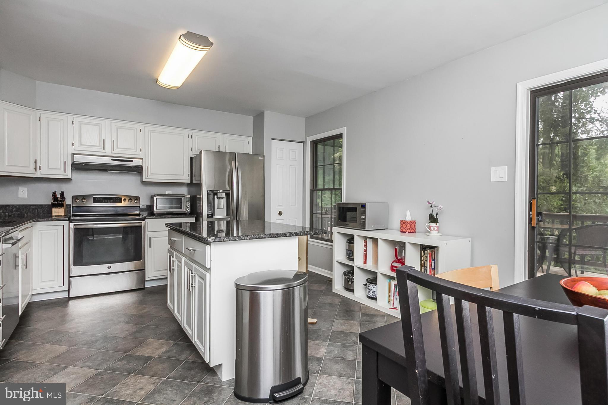 47 Rhodes Place Lutherville-Timonium, MD 21093 - Photo 8 of 28 Kitchen