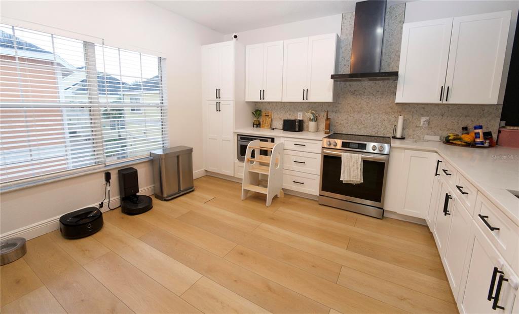 444 Blue Bayou Lane Winter Springs, FL 32708 - Photo 11 of 32 Gallery Image 11